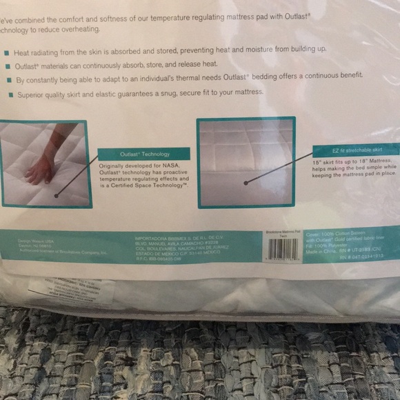 New Brookstone Temp Regulating Mattress Pad Twin - Picture 8 of 8